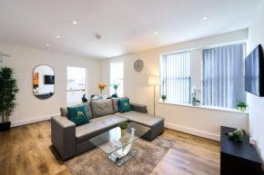 Pluxa Jazzy Spacious Apartment